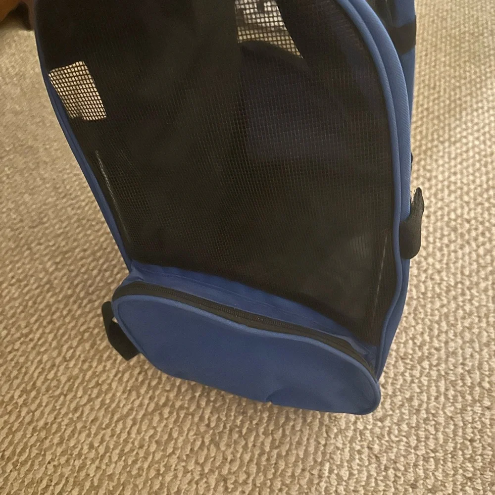Dog carrier with wheels